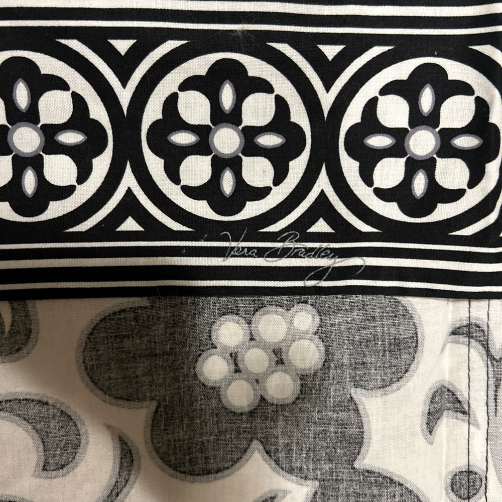 Vera Bradley Retired Rare Full Apron Night & Day Black White Pattern - Picture 5 of 7